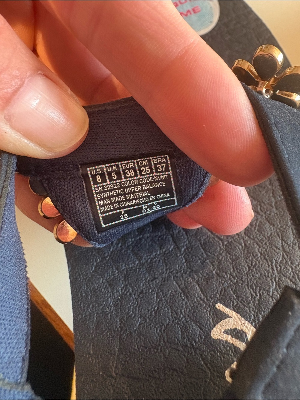 Skechers Black Floral Gem Thong Sandals - Picture 4 of 5